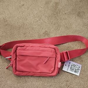 Iris & Rainbow Pink Crossbody Bag for Women Raspberry